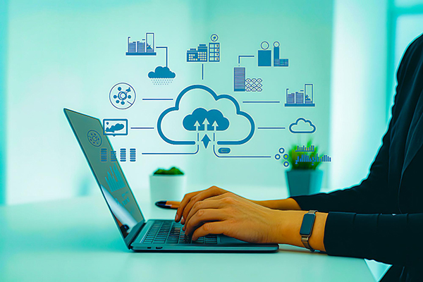 Cloud Computing with Amazon Web Services (AWS)