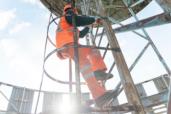 WSQ Perform Work At Height course (PWAH, WAHW)