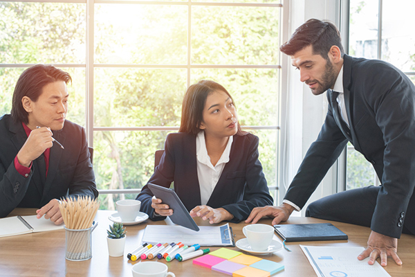 Solve Problems and Make Decisions at Supervisory Level